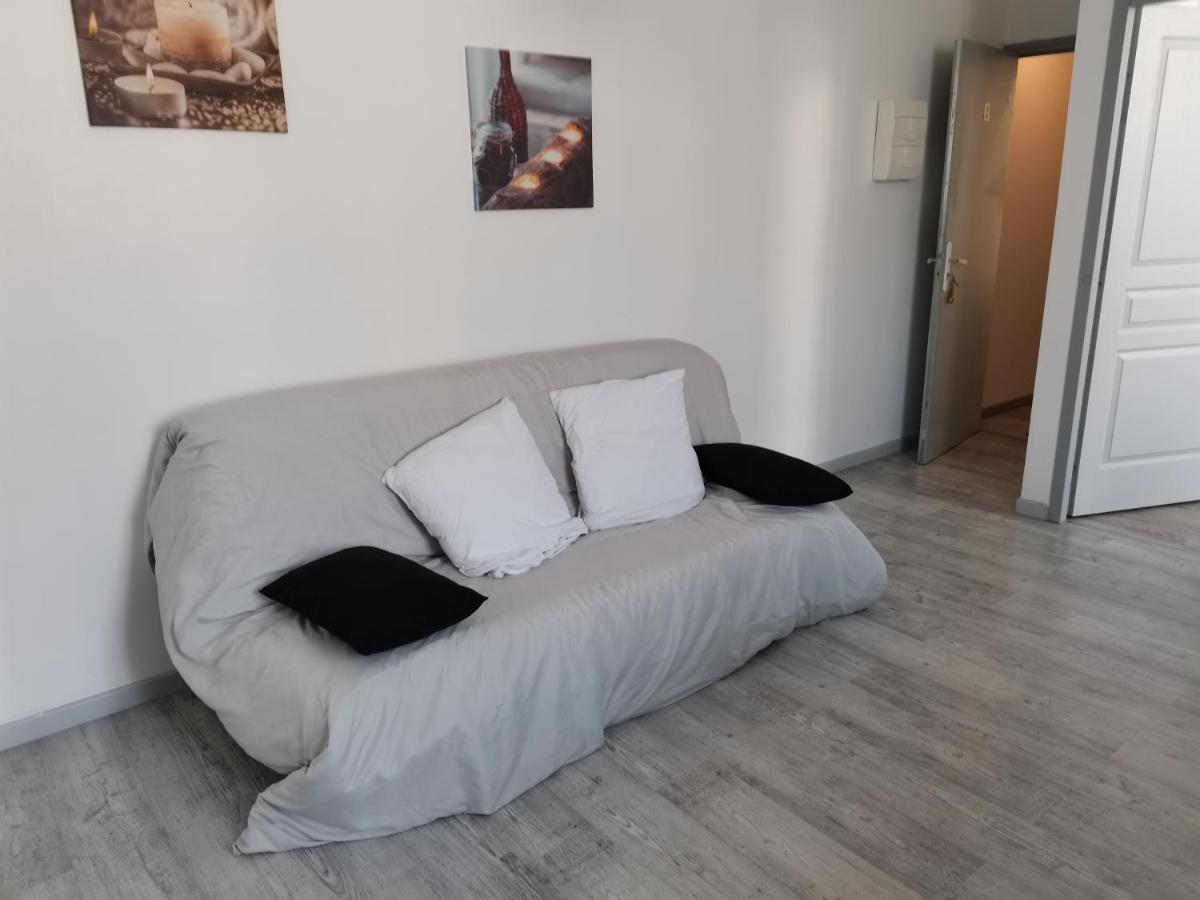 F2 Du Gatinais Apartment Pithiviers Bilik gambar